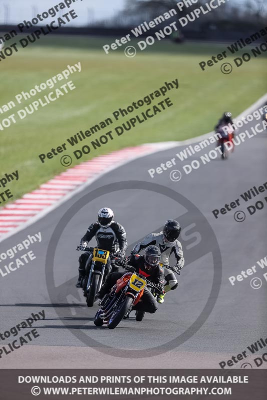 donington no limits trackday;donington park photographs;donington trackday photographs;no limits trackdays;peter wileman photography;trackday digital images;trackday photos